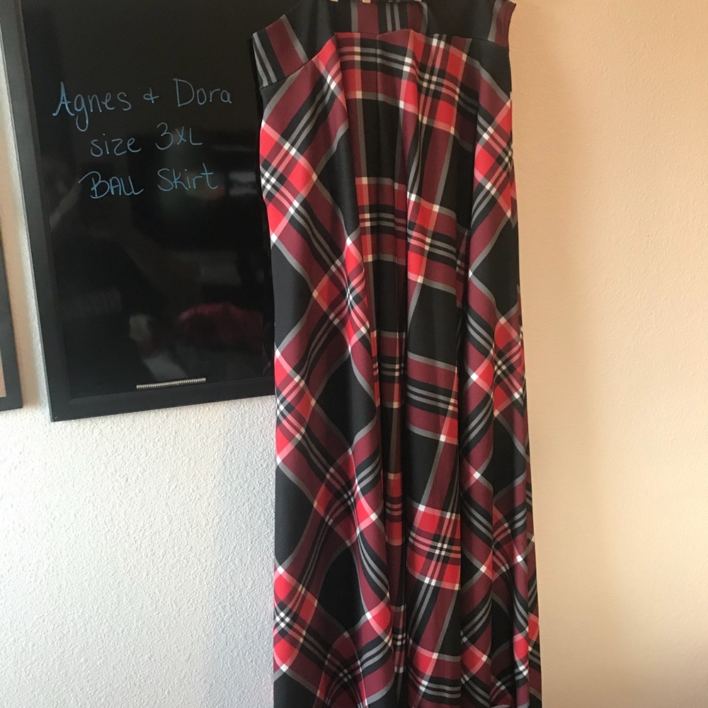 Agnes and Dora ball skirt